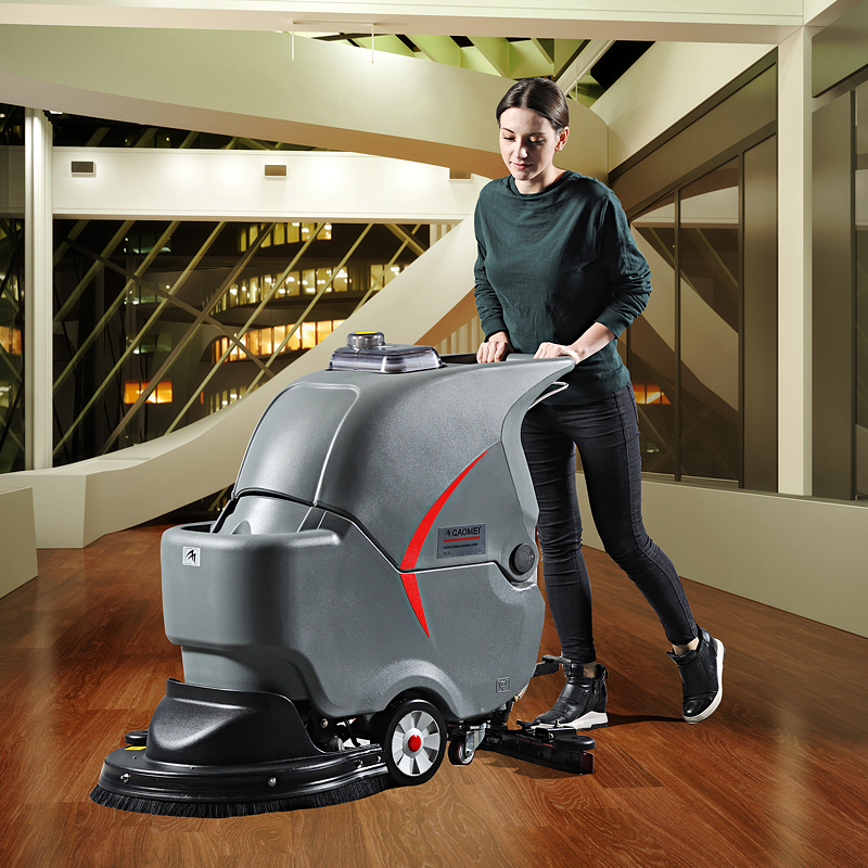 我们的生活离不开擦地机的清洁。