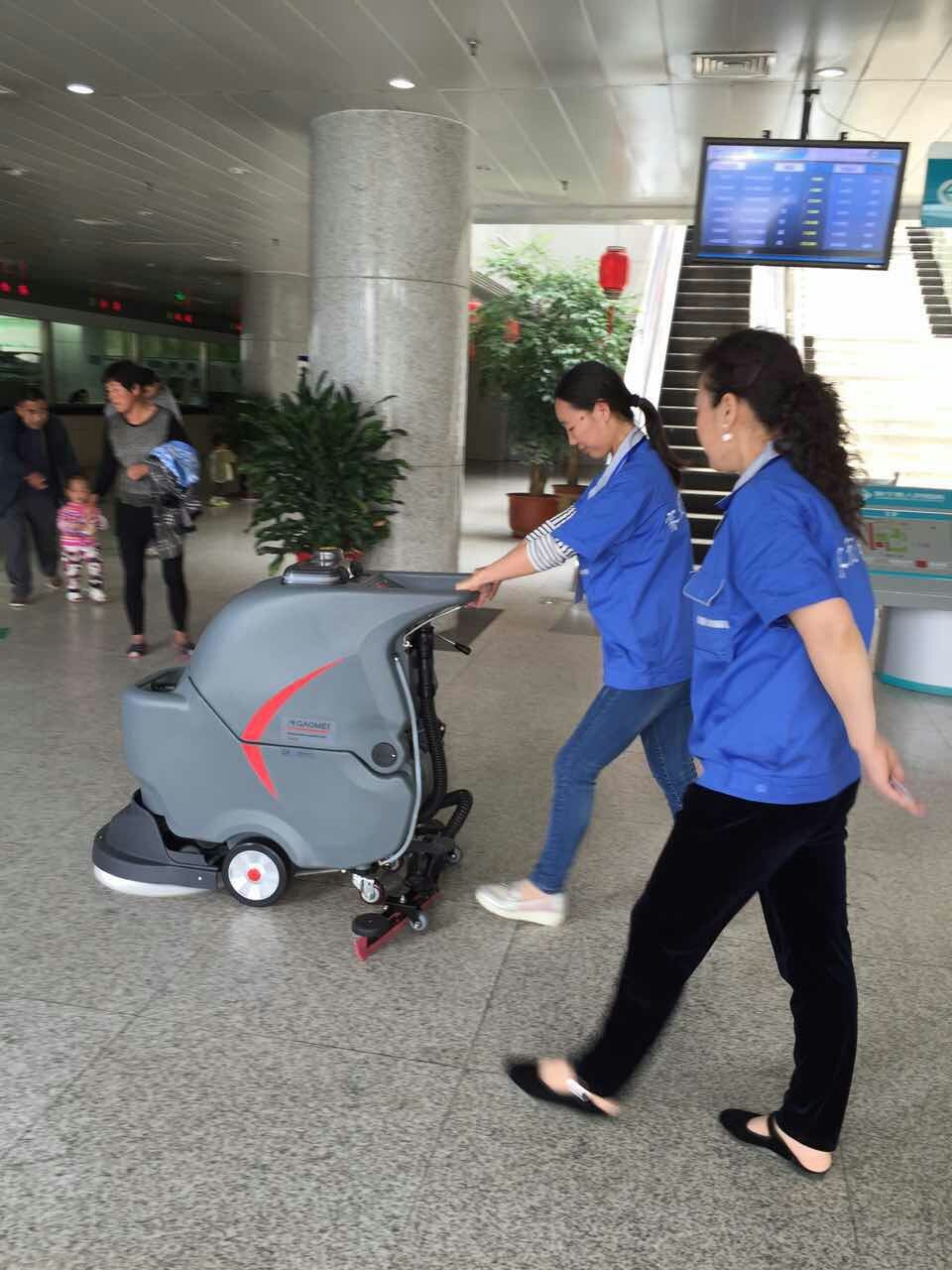 批发医院地面清洁洗地机用什么渠道好?