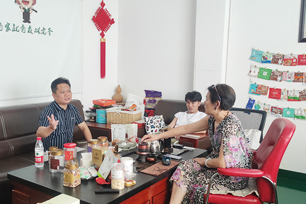 速盈娱乐坚果加工厂专业坚果代加工