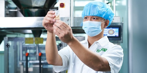 速盈娱乐坚果代工厂专注坚果礼盒定制加工企业礼盒定制