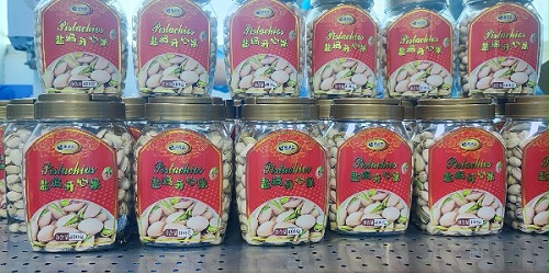 速盈娱乐坚果厂专注坚果贴牌代工