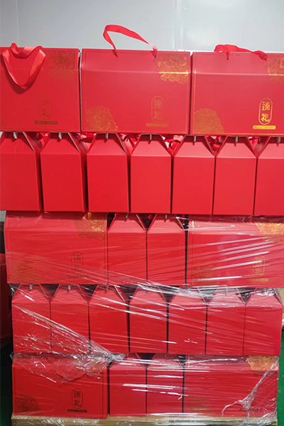 速盈娱乐给客户代工坚果年货礼盒