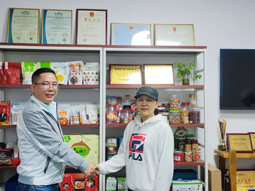 速盈娱乐坚果代工厂与周总确认每日坚果配方