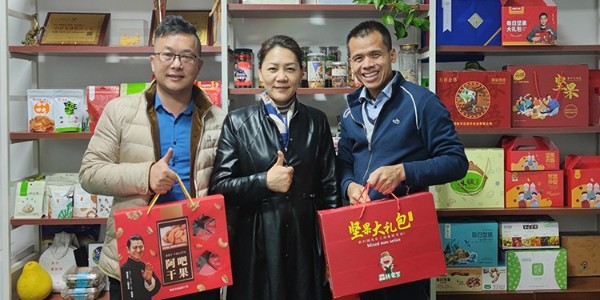 速盈娱乐坚果代工厂告诉您直接对接工厂定制礼盒的好处