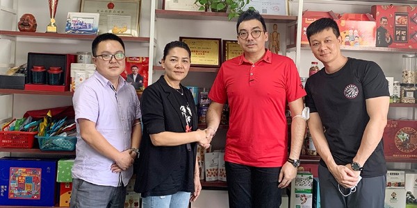 速盈娱乐与嘉宝科技（珠海）有限公司洽谈合作